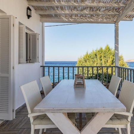 Uno Luxury Apartment With Sea View Livadia  Екстериор снимка