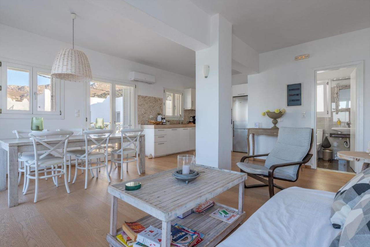 Uno Luxury Apartment With Sea View Livadia  Екстериор снимка