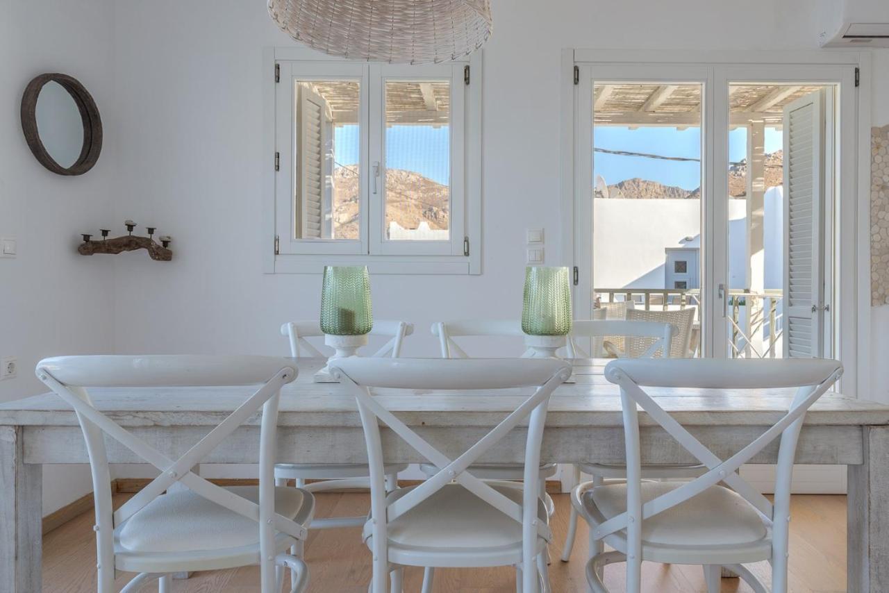 Uno Luxury Apartment With Sea View Livadia  Екстериор снимка